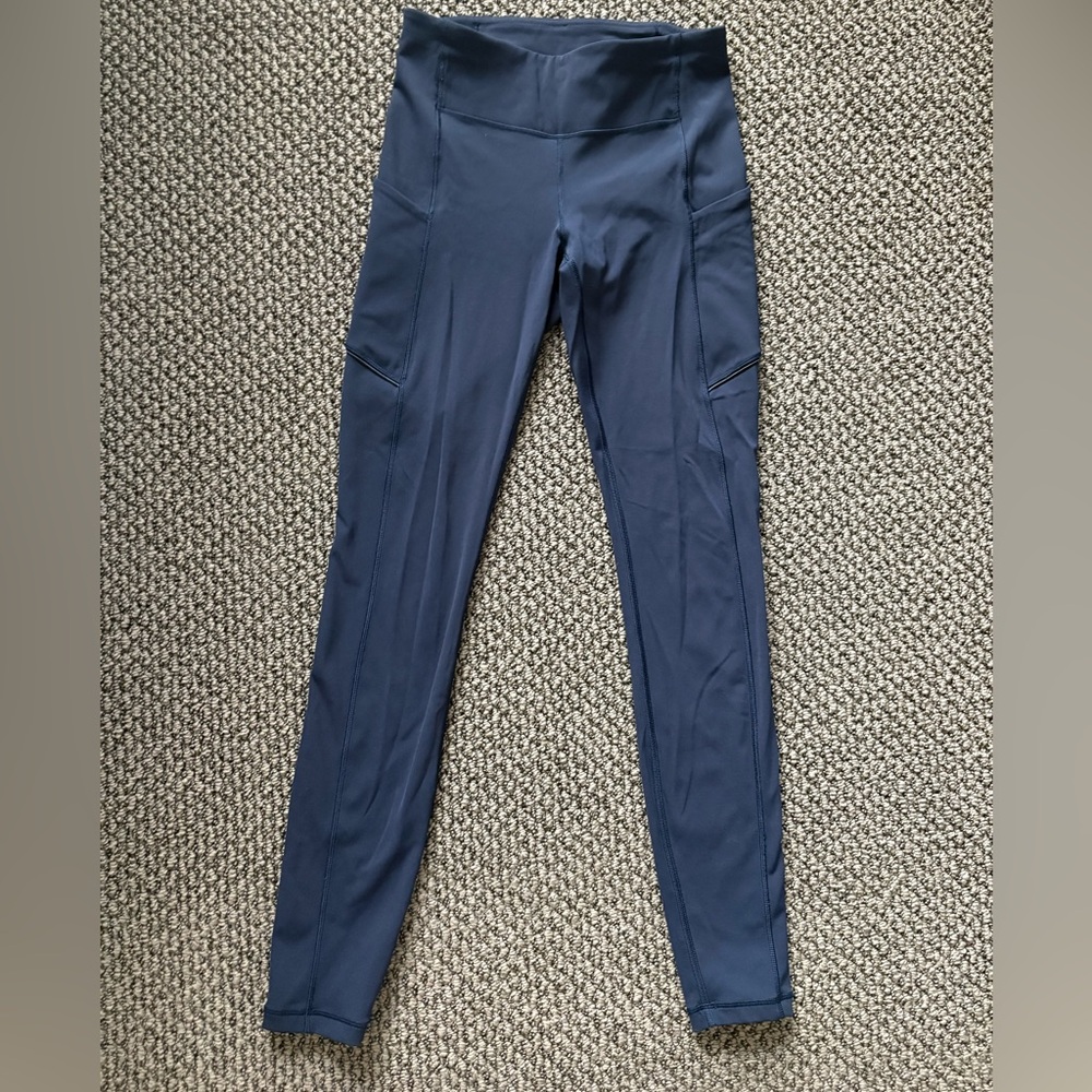 Navy High-Waisted Lululemon !!!!